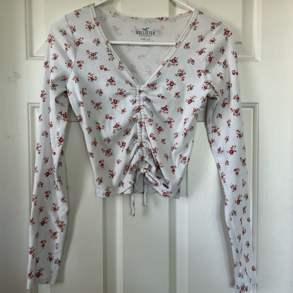 Hollister White Cream Ruched Tie Front Crop Blouse
